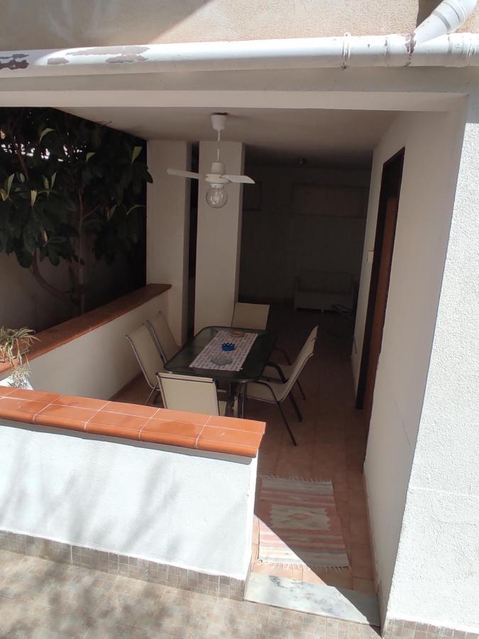 Вилла Antigone Holiday House Монделло Экстерьер фото